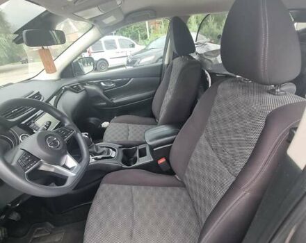 Серый Ниссан Rogue Sport, объемом двигателя 2 л и пробегом 53 тыс. км за 17900 $, фото 7 на Automoto.ua