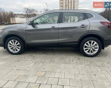 Сірий Ніссан Rogue Sport, об'ємом двигуна 2 л та пробігом 53 тис. км за 15500 $, фото 4 на Automoto.ua