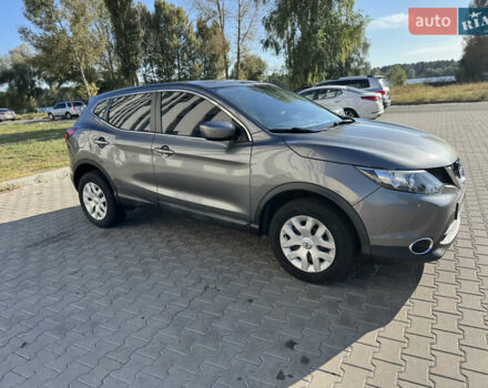 Серый Ниссан Rogue Sport, объемом двигателя 2 л и пробегом 120 тыс. км за 14799 $, фото 18 на Automoto.ua