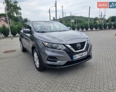 Серый Ниссан Rogue Sport, объемом двигателя 2 л и пробегом 53 тыс. км за 17900 $, фото 1 на Automoto.ua