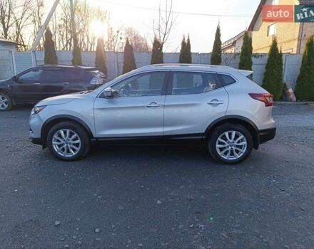 Серый Ниссан Rogue Sport, объемом двигателя 2 л и пробегом 85 тыс. км за 15450 $, фото 16 на Automoto.ua