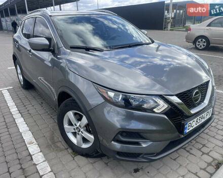 Сірий Ніссан Rogue Sport, об'ємом двигуна 2 л та пробігом 156 тис. км за 16200 $, фото 4 на Automoto.ua