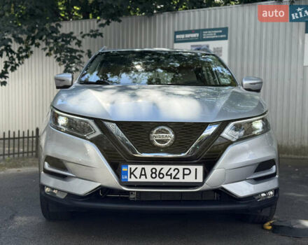 Серый Ниссан Rogue Sport, объемом двигателя 2 л и пробегом 27 тыс. км за 20300 $, фото 1 на Automoto.ua