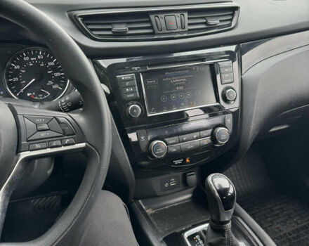 Серый Ниссан Rogue Sport, объемом двигателя 0 л и пробегом 80 тыс. км за 16000 $, фото 8 на Automoto.ua