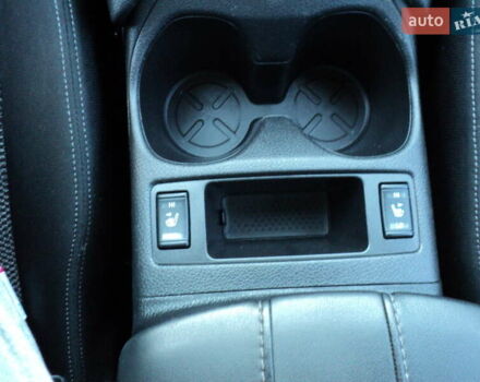 Серый Ниссан Rogue Sport, объемом двигателя 2 л и пробегом 65 тыс. км за 16100 $, фото 15 на Automoto.ua