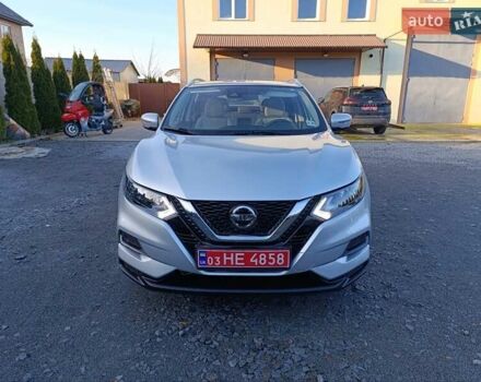 Серый Ниссан Rogue Sport, объемом двигателя 2 л и пробегом 85 тыс. км за 15450 $, фото 4 на Automoto.ua