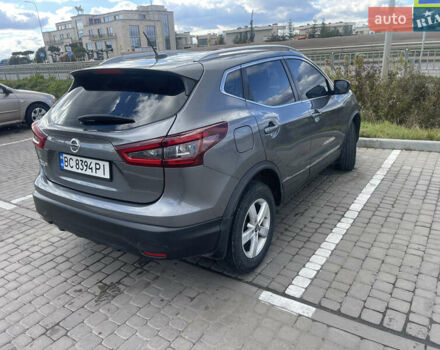 Сірий Ніссан Rogue Sport, об'ємом двигуна 2 л та пробігом 156 тис. км за 16200 $, фото 2 на Automoto.ua