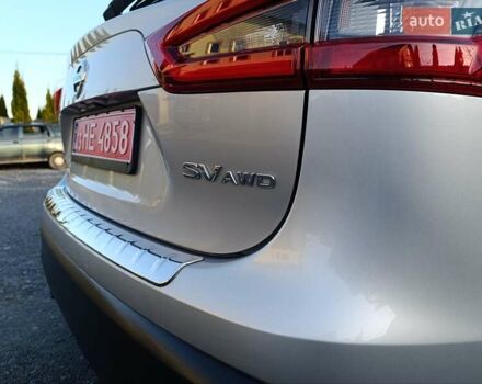 Серый Ниссан Rogue Sport, объемом двигателя 2 л и пробегом 85 тыс. км за 15450 $, фото 20 на Automoto.ua