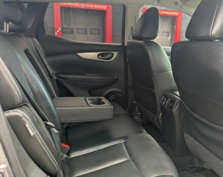 Серый Ниссан Rogue Sport, объемом двигателя 2 л и пробегом 91 тыс. км за 17500 $, фото 12 на Automoto.ua