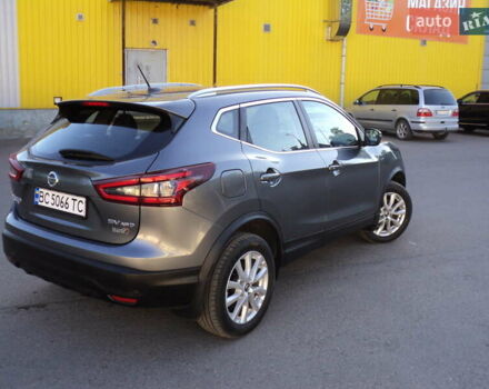 Серый Ниссан Rogue Sport, объемом двигателя 2 л и пробегом 65 тыс. км за 16100 $, фото 4 на Automoto.ua