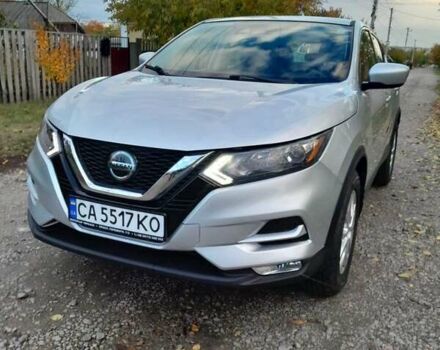 Серый Ниссан Rogue Sport, объемом двигателя 2 л и пробегом 83 тыс. км за 14800 $, фото 1 на Automoto.ua