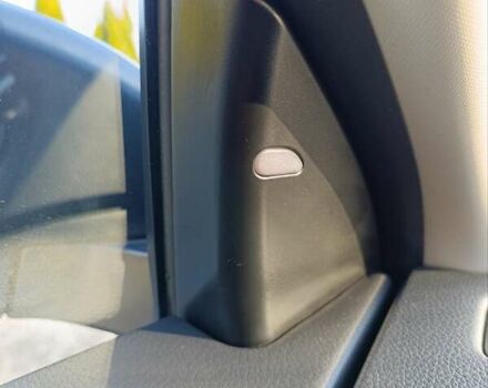 Серый Ниссан Rogue Sport, объемом двигателя 2 л и пробегом 85 тыс. км за 15450 $, фото 29 на Automoto.ua