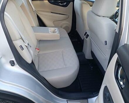 Серый Ниссан Rogue Sport, объемом двигателя 2 л и пробегом 85 тыс. км за 15450 $, фото 37 на Automoto.ua