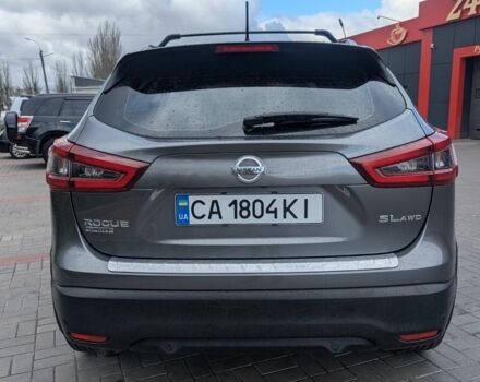Серый Ниссан Rogue Sport, объемом двигателя 2 л и пробегом 91 тыс. км за 17500 $, фото 17 на Automoto.ua