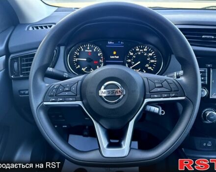 Серый Ниссан Rogue Sport, объемом двигателя 20 л и пробегом 72 тыс. км за 15300 $, фото 3 на Automoto.ua