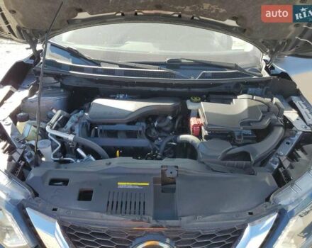 Серый Ниссан Rogue Sport, объемом двигателя 2 л и пробегом 41 тыс. км за 3000 $, фото 11 на Automoto.ua