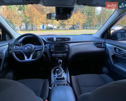 Серый Ниссан Rogue Sport, объемом двигателя 2 л и пробегом 120 тыс. км за 15900 $, фото 7 на Automoto.ua
