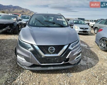 Серый Ниссан Rogue Sport, объемом двигателя 2 л и пробегом 64 тыс. км за 3000 $, фото 4 на Automoto.ua