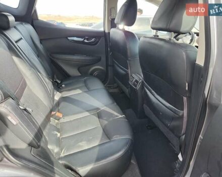 Серый Ниссан Rogue Sport, объемом двигателя 2 л и пробегом 64 тыс. км за 3000 $, фото 9 на Automoto.ua