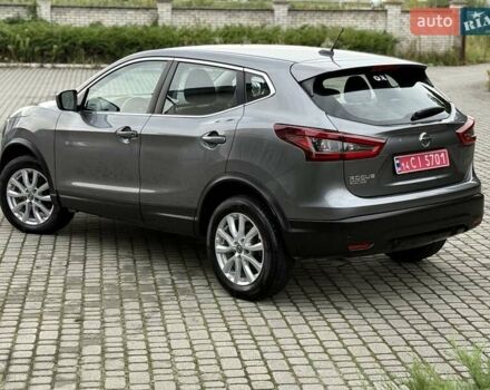 Серый Ниссан Rogue Sport, объемом двигателя 2 л и пробегом 93 тыс. км за 15999 $, фото 35 на Automoto.ua