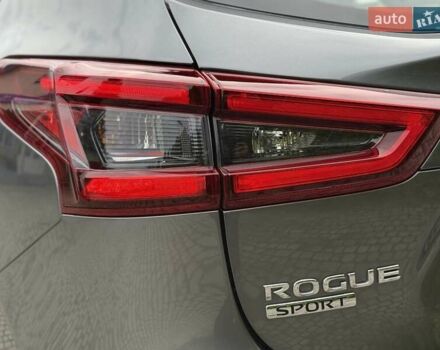 Серый Ниссан Rogue Sport, объемом двигателя 2 л и пробегом 93 тыс. км за 15300 $, фото 30 на Automoto.ua