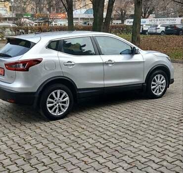 Серый Ниссан Rogue Sport, объемом двигателя 2 л и пробегом 35 тыс. км за 15950 $, фото 19 на Automoto.ua