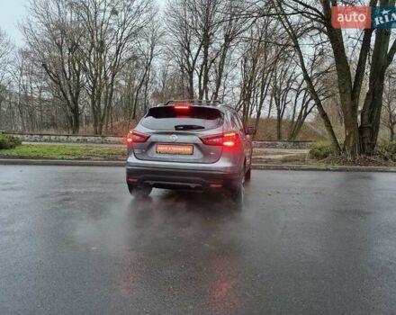 Серый Ниссан Rogue Sport, объемом двигателя 2 л и пробегом 70 тыс. км за 18200 $, фото 5 на Automoto.ua