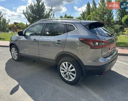 Серый Ниссан Rogue Sport, объемом двигателя 0 л и пробегом 15 тыс. км за 17500 $, фото 5 на Automoto.ua