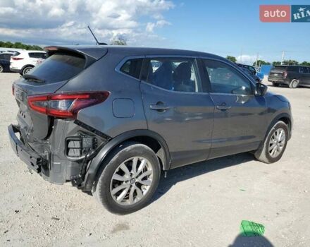 Серый Ниссан Rogue Sport, объемом двигателя 2 л и пробегом 41 тыс. км за 3000 $, фото 2 на Automoto.ua