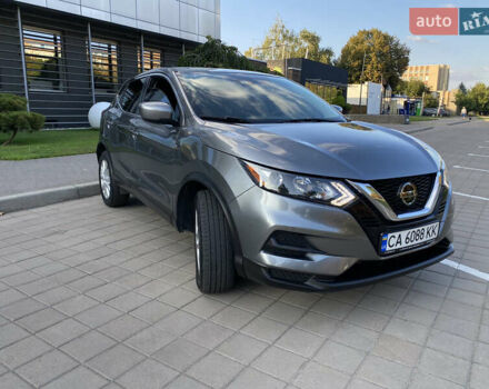 Серый Ниссан Rogue Sport, объемом двигателя 2 л и пробегом 120 тыс. км за 15900 $, фото 5 на Automoto.ua