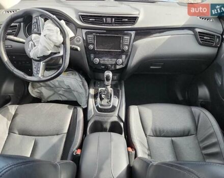 Серый Ниссан Rogue Sport, объемом двигателя 2 л и пробегом 64 тыс. км за 3000 $, фото 7 на Automoto.ua