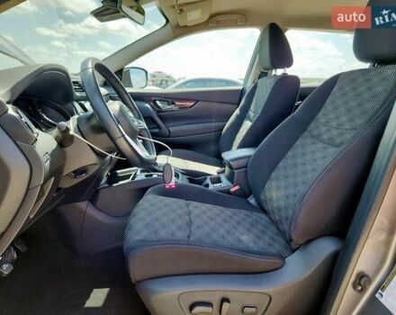 Сірий Ніссан Rogue Sport, об'ємом двигуна 0 л та пробігом 11 тис. км за 4500 $, фото 6 на Automoto.ua