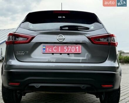 Серый Ниссан Rogue Sport, объемом двигателя 2 л и пробегом 93 тыс. км за 15300 $, фото 17 на Automoto.ua