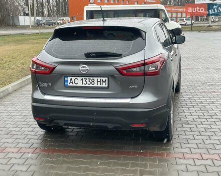 Серый Ниссан Rogue Sport, объемом двигателя 2 л и пробегом 28 тыс. км за 19000 $, фото 4 на Automoto.ua