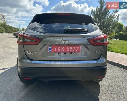 Серый Ниссан Rogue Sport, объемом двигателя 0 л и пробегом 15 тыс. км за 17500 $, фото 3 на Automoto.ua