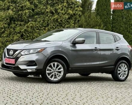 Серый Ниссан Rogue Sport, объемом двигателя 2 л и пробегом 93 тыс. км за 15300 $, фото 8 на Automoto.ua