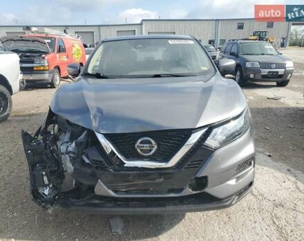 Серый Ниссан Rogue Sport, объемом двигателя 2 л и пробегом 119 тыс. км за 11950 $, фото 5 на Automoto.ua