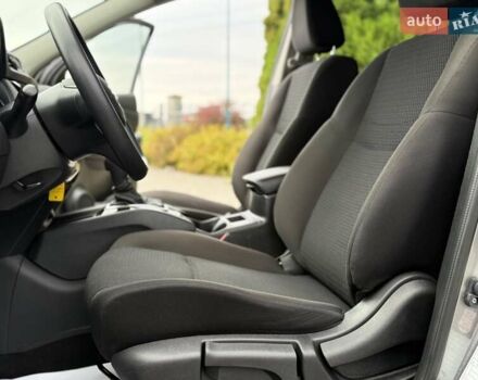 Серый Ниссан Rogue Sport, объемом двигателя 2 л и пробегом 93 тыс. км за 15300 $, фото 51 на Automoto.ua