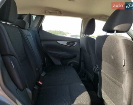 Серый Ниссан Rogue Sport, объемом двигателя 2 л и пробегом 41 тыс. км за 3000 $, фото 10 на Automoto.ua