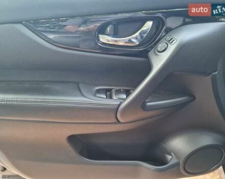 Серый Ниссан Rogue Sport, объемом двигателя 2 л и пробегом 64 тыс. км за 19600 $, фото 25 на Automoto.ua