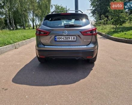 Серый Ниссан Rogue Sport, объемом двигателя 2 л и пробегом 64 тыс. км за 19600 $, фото 4 на Automoto.ua