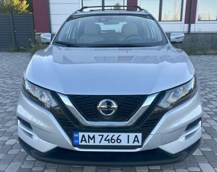 Серый Ниссан Rogue Sport, объемом двигателя 2 л и пробегом 39 тыс. км за 17500 $, фото 1 на Automoto.ua