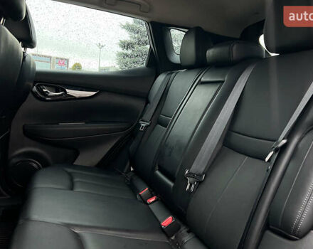 Серый Ниссан Rogue Sport, объемом двигателя 2 л и пробегом 73 тыс. км за 19750 $, фото 20 на Automoto.ua