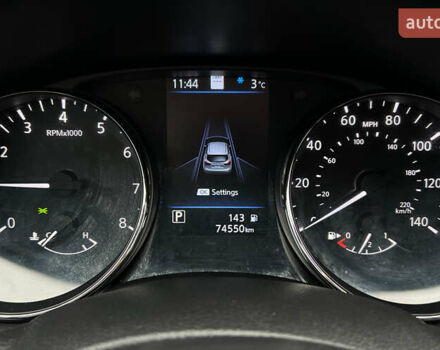 Серый Ниссан Rogue Sport, объемом двигателя 2 л и пробегом 73 тыс. км за 19750 $, фото 13 на Automoto.ua