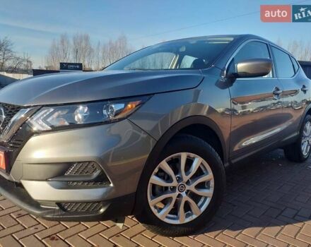 Серый Ниссан Rogue Sport, объемом двигателя 2 л и пробегом 99 тыс. км за 14950 $, фото 21 на Automoto.ua