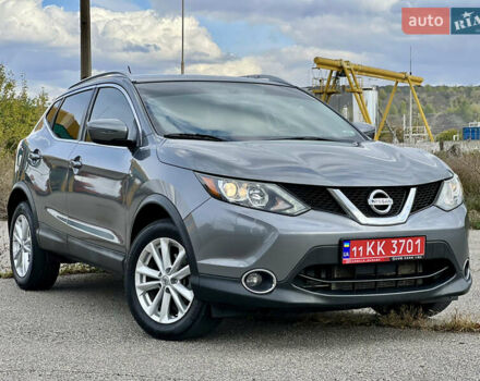 Серый Ниссан Rogue Sport, объемом двигателя 2 л и пробегом 192 тыс. км за 13500 $, фото 1 на Automoto.ua