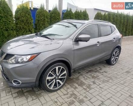 Серый Ниссан Rogue Sport, объемом двигателя 2 л и пробегом 98 тыс. км за 15300 $, фото 1 на Automoto.ua