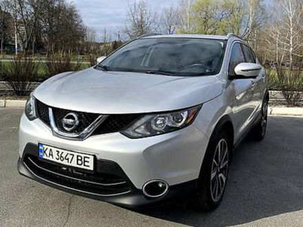 Сірий Ніссан Rogue Sport, об'ємом двигуна 2 л та пробігом 91 тис. км за 14500 $, фото 1 на Automoto.ua