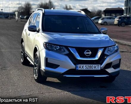 Серый Ниссан Rogue Sport, объемом двигателя 2.5 л и пробегом 120 тыс. км за 13600 $, фото 1 на Automoto.ua