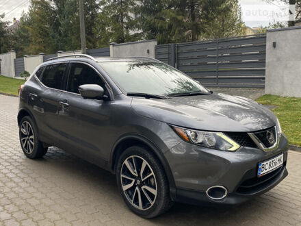 Ниссан Rogue Sport 2018 в Львове на Automoto.ua Серый Ниссан Rogue Sport, объемом двигателя 2 л и пробегом 60 тыс. км за 15600 $, фото 1 на Automoto.ua